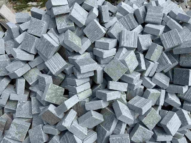 Tandur Limestone Cobblestones & Paving Setts